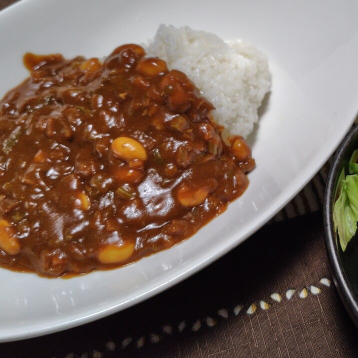 15分で! サバ味噌煮缶と大豆で 豆サバカレー